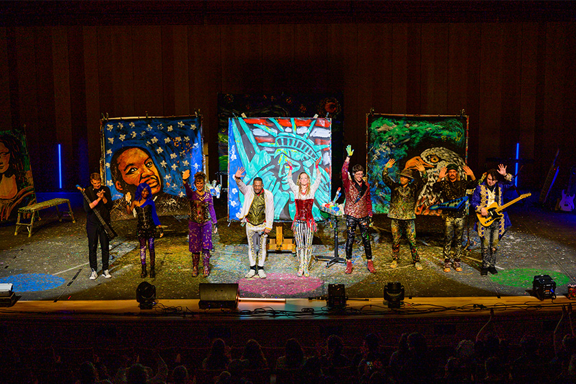 Image of ARTrageous cast members standing while being applauded